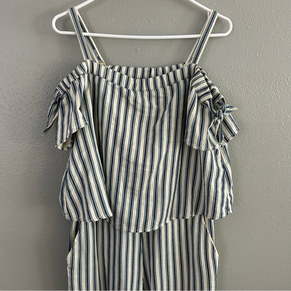 Madewell Coastal White Blue Striped Cold-Shoulder Wide Leg Jumpsuit Size S Linen - Picture 3 of 11